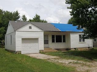 3105 Wood Ave, Parsons, KS 67357