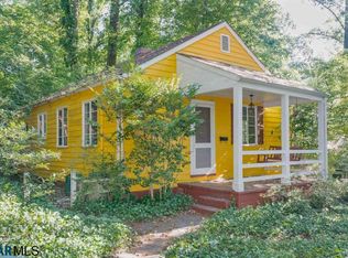 1637 Mason Ln, Charlottesville, VA