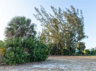 309 SE 23rd Terrace Cpe, Coral, FL 33990
