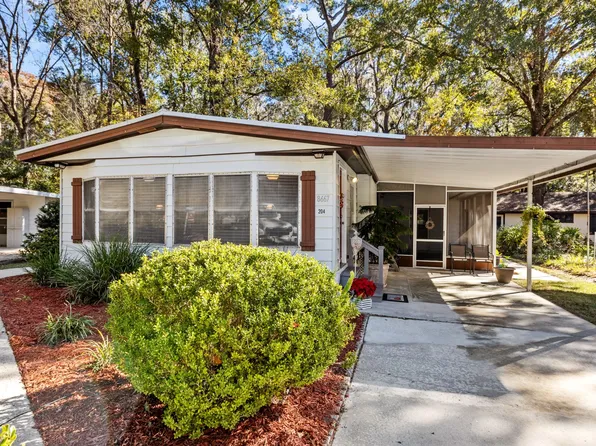 8667 NW 40th Cir, Gainesville, FL 32653