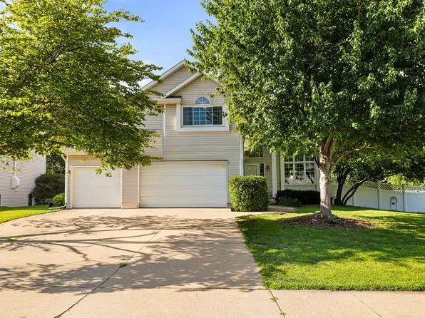 4639 Fieldstone Dr, West Des Moines, IA 50265