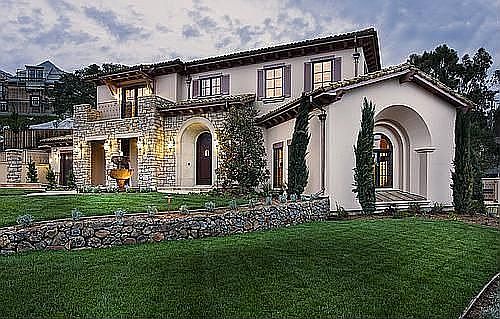 1st image of 28 Mountain Wood Ln
