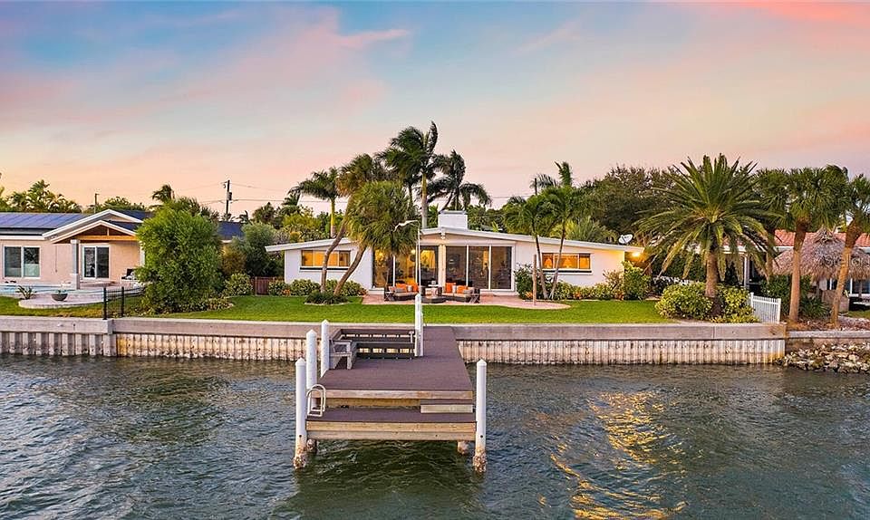 1st image of 7028 S Shore Dr S