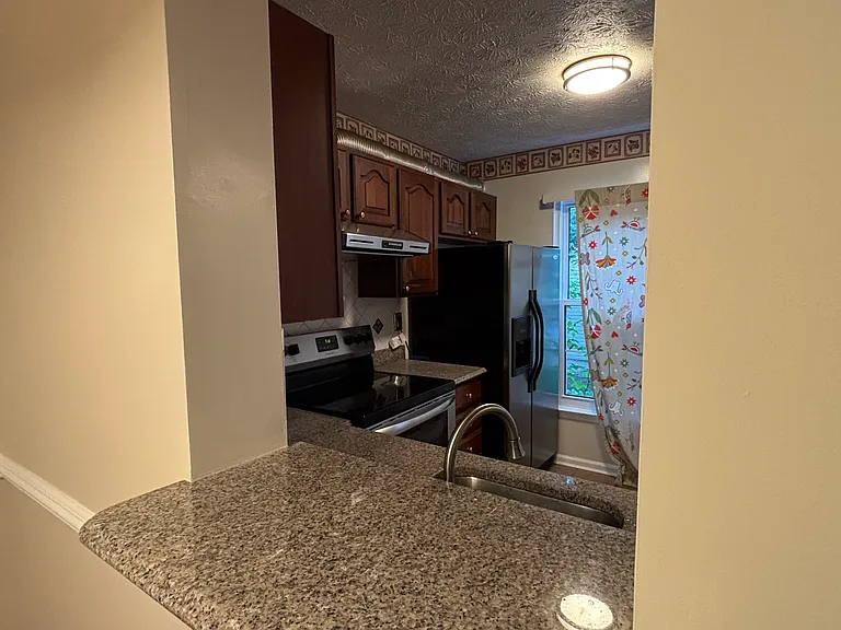 8879 Papillon Dr — Photo 12