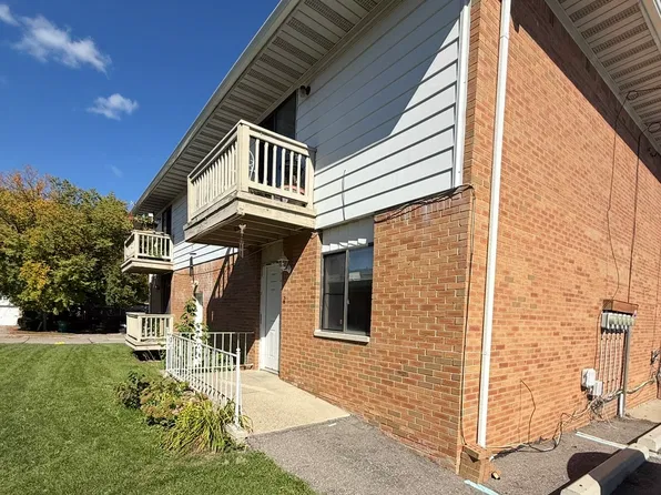 30615 Krauter St APT 1, Garden City, MI 48135