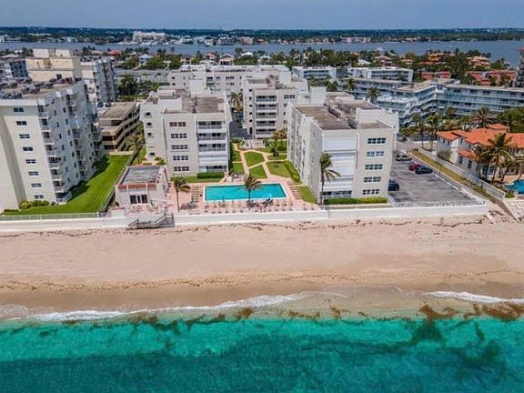 4th image of 3520 S Ocean Boulevard #F104