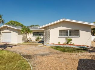 263 Hermosita Dr, Saint Pete Beach, FL 33706