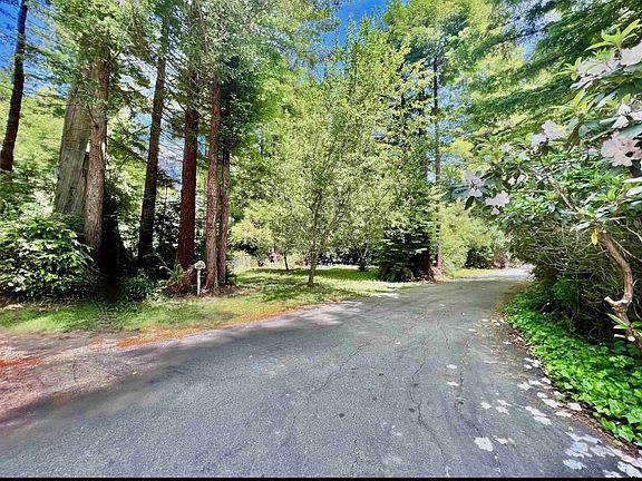3rd image of 130 Turnbull Ln