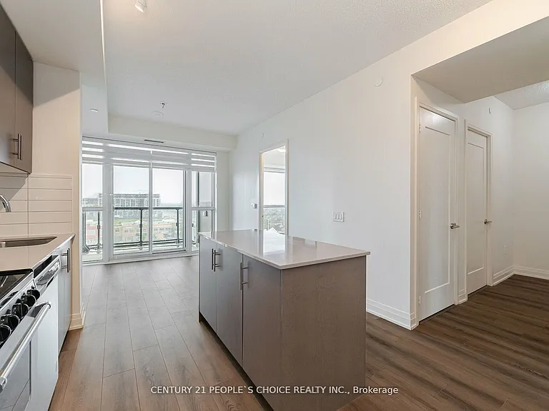 509 Dundas St W #711 — Photo 16