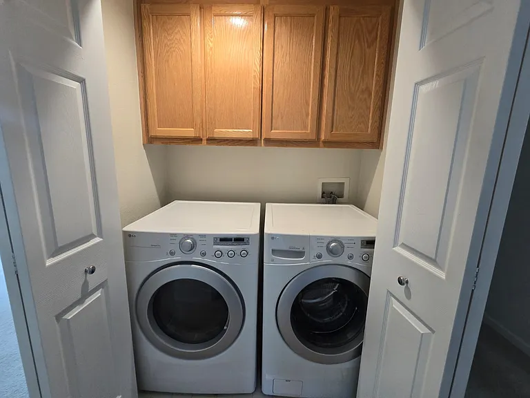 325 Swallowtail Ct — Photo 13