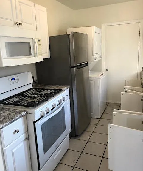 124 Oaklawn Ave #A — Photo 4