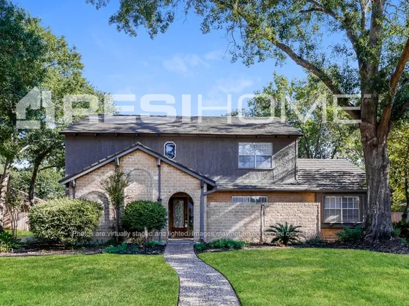 5814 Wanakah Dr, Houston, TX 77069