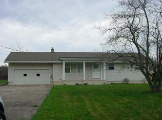 2982 Pothour Wheeler Rd, Hubbard, OH 44425
