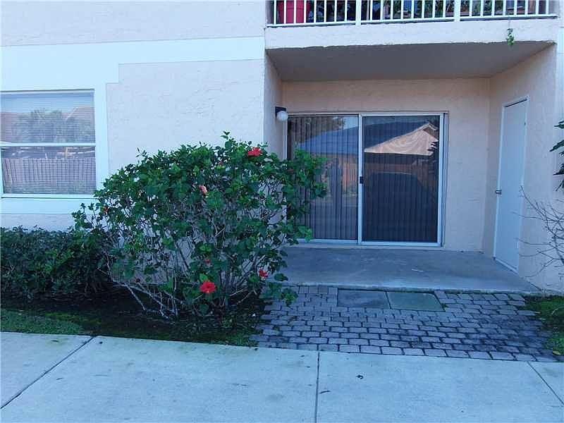 1st image of 12177 Royal Palm Blvd