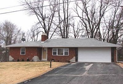 1st image of 8429 Hillview Dr