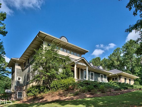 4th image of 1030 Shadow Creek Way