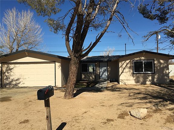 3rd image of 7479 California City Blvd