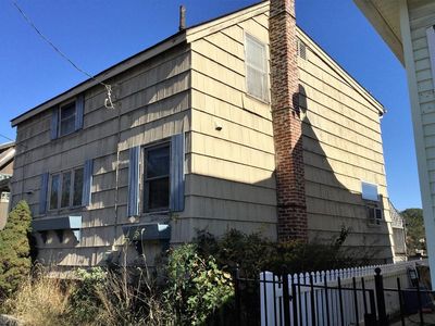 143 Lake Ave, Worcester, MA, 01604