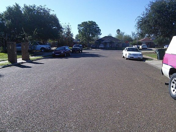 5th image of 1801 Harms Way St