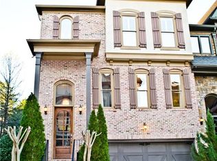 1953 Saxon Valley Cir, Atlanta, GA 30324