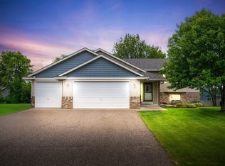 1034 111th Ave NE, Blaine, MN 55434