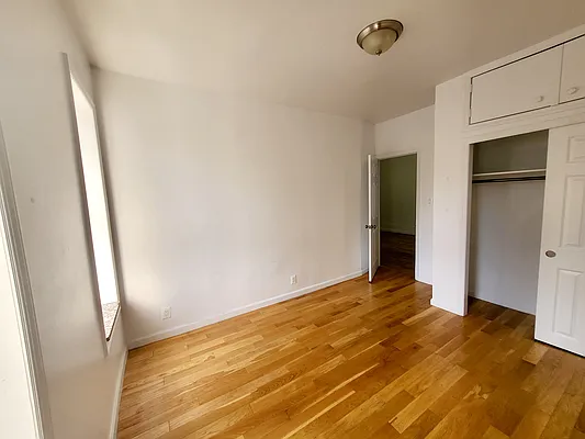 Rented by Douglas Elliman | media 16