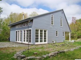 247 Snydertown Rd, Craryville, NY 12521