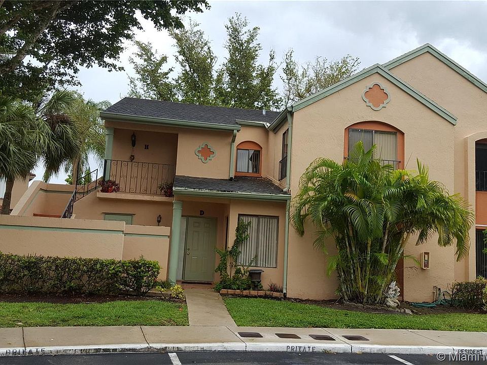 1st image of 8211 NW 191st St