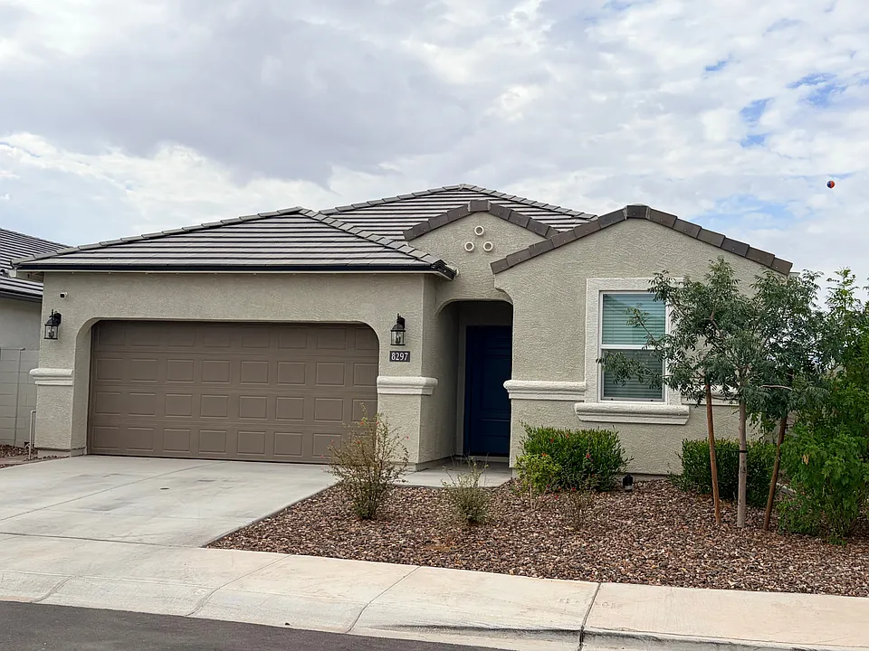 8297 W Clemente Way