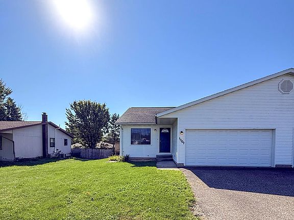 2nd image of 1307 Glenn Pl #G