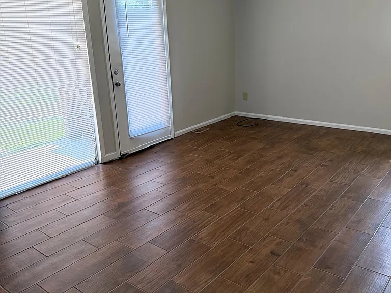1421 W Front St — Photo 10