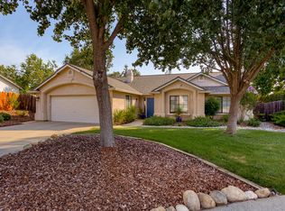 4343 Rising Mist Cir, Redding, CA 96001
