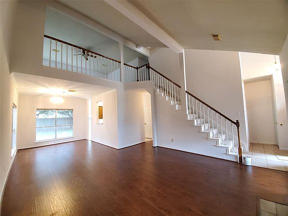 2nd image of 21415 Park Post Ln
