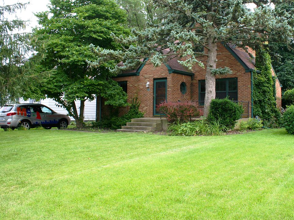 1305 E Oakland Ave, Bloomington, IL 61701 Zillow