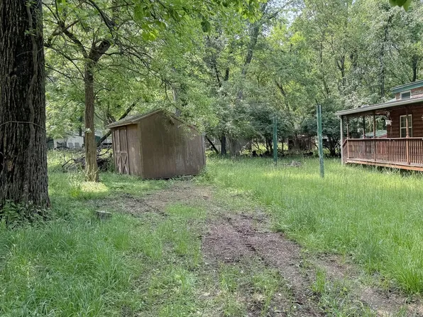 17/277 Woodhaven Dr E, Sublette, IL 61367