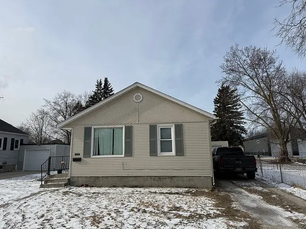 1328 S 23rd St, Fort Dodge, IA 50501