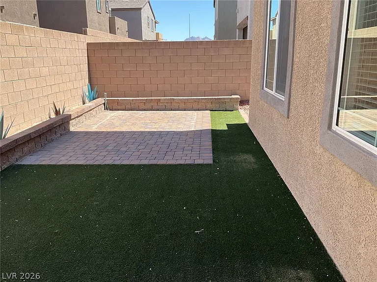 482 Daphne Terrace St — Photo 6