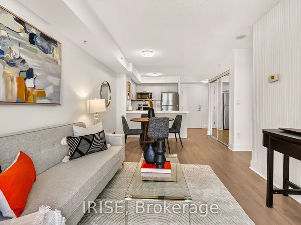 5740 Yonge St Unit 1505, Toronto, ON M2M 0B1