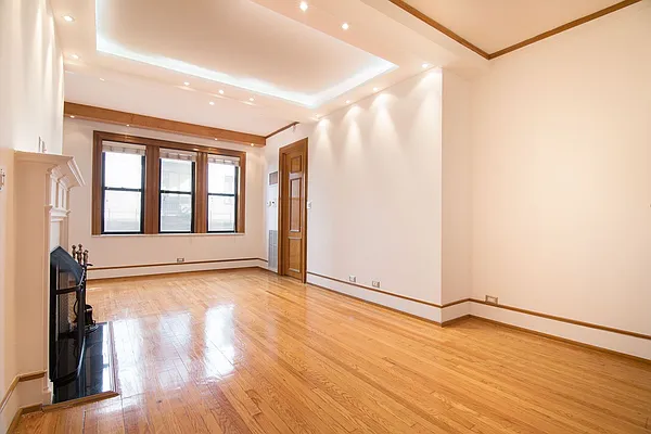 Rented by WAM Partners - William Moses Co. | media 51