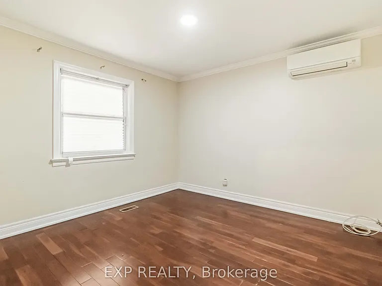 133 Cornelius Pkwy — Photo 9