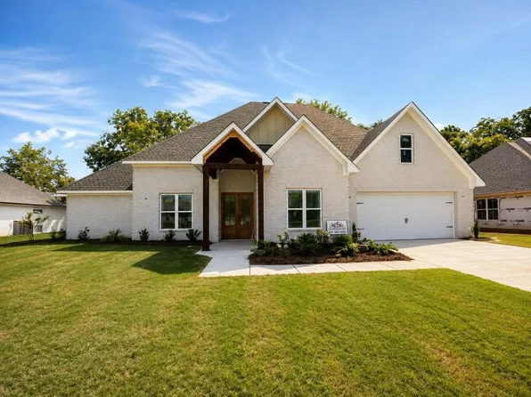 2338 Wellstone Dr, Belden, MS 38826
