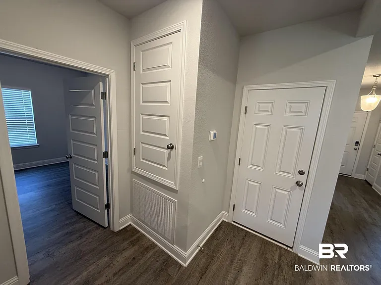 23247 Lieutenant Ave — Photo 28