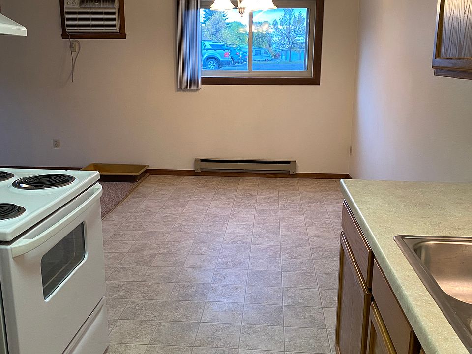 2nd image of 2917 S 17th St APT 301