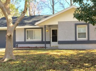 1617 Twin Oak Dr W, Middleburg, FL 32068