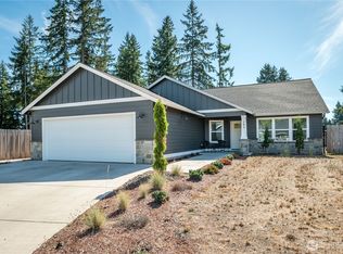103 Andrew Ct, Castle Rock, WA 98611