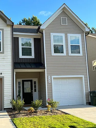 5724 Princess Curry Way Photo 1