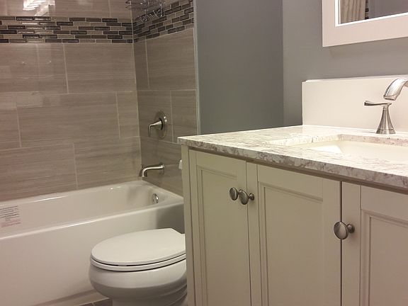 4th image of 87 Easton St #1