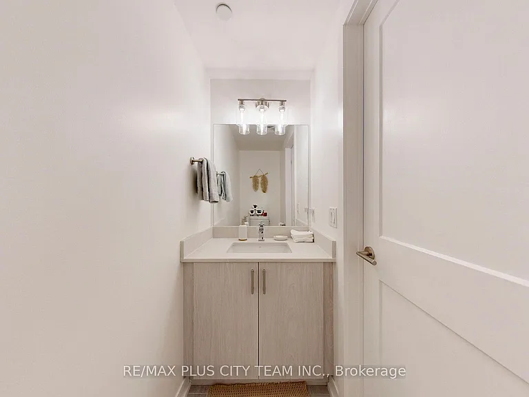 485 Logan Ave #209 — Photo 11