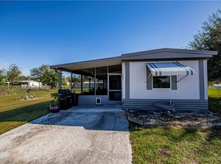 307 Oakmont Ave NW, Moore Haven, FL 33471