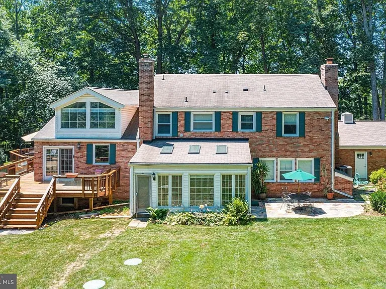 41272 Stone School Ln — Photo 1